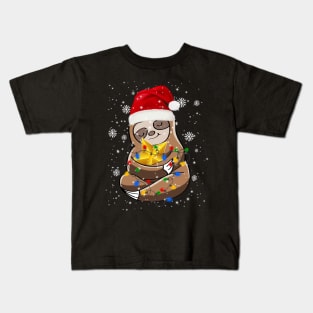 Cute Sloth In Santa Hat Christmas Lights Gift Kids T-Shirt